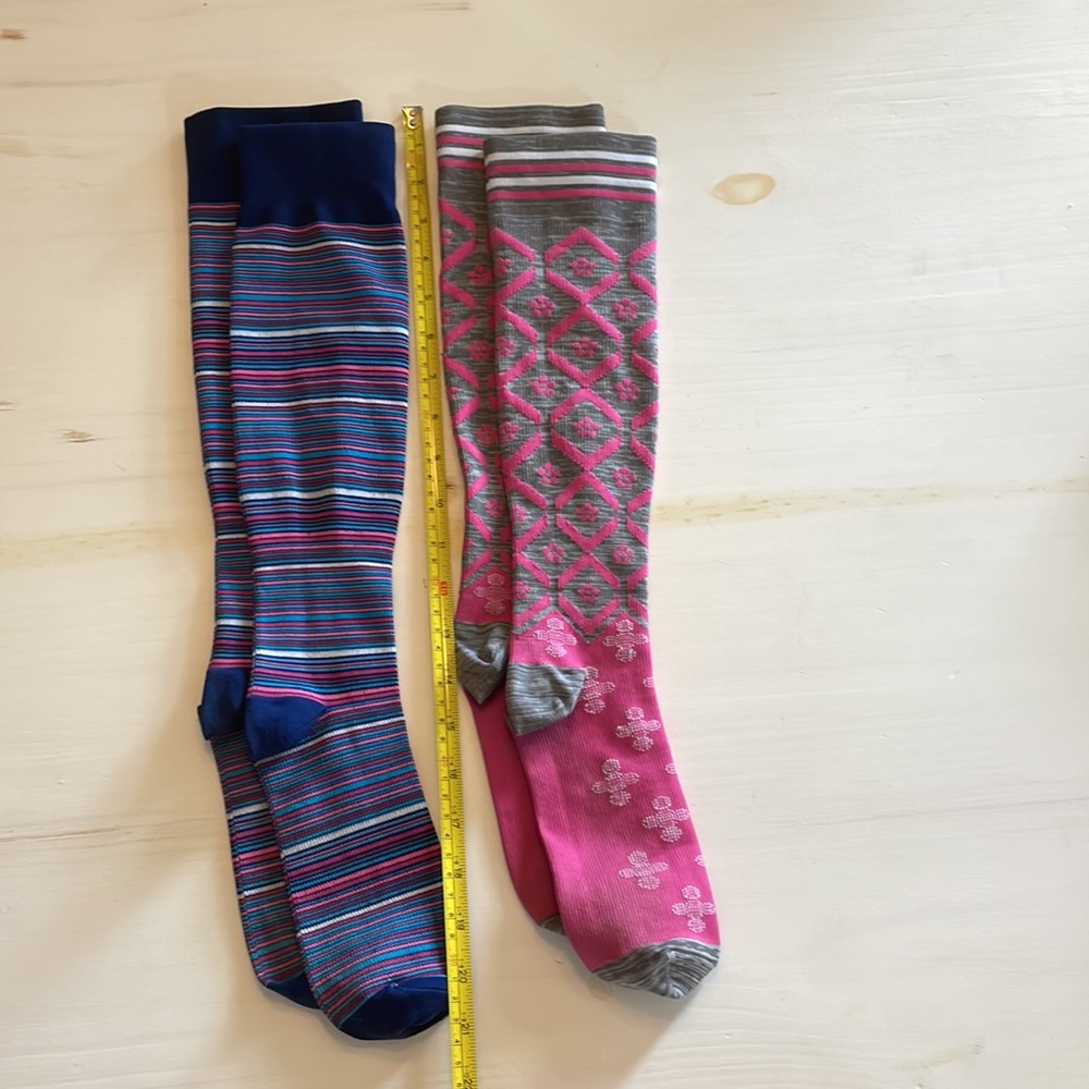 Nurse compression socks - Picture 2 of 2